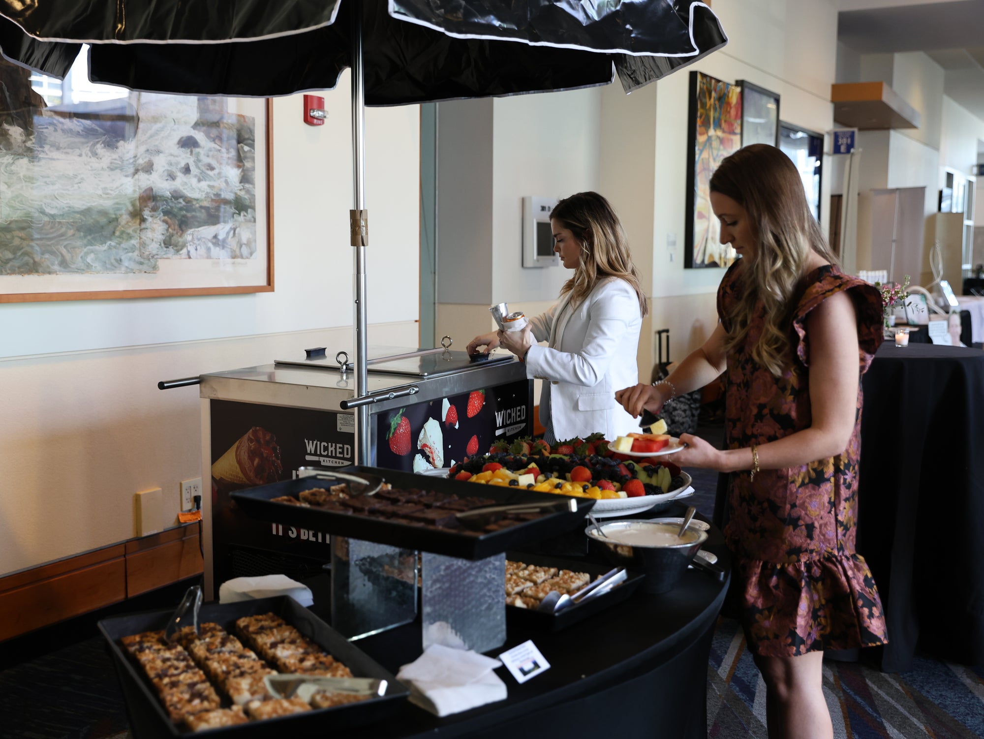 BESPOKE EVENT CURATION