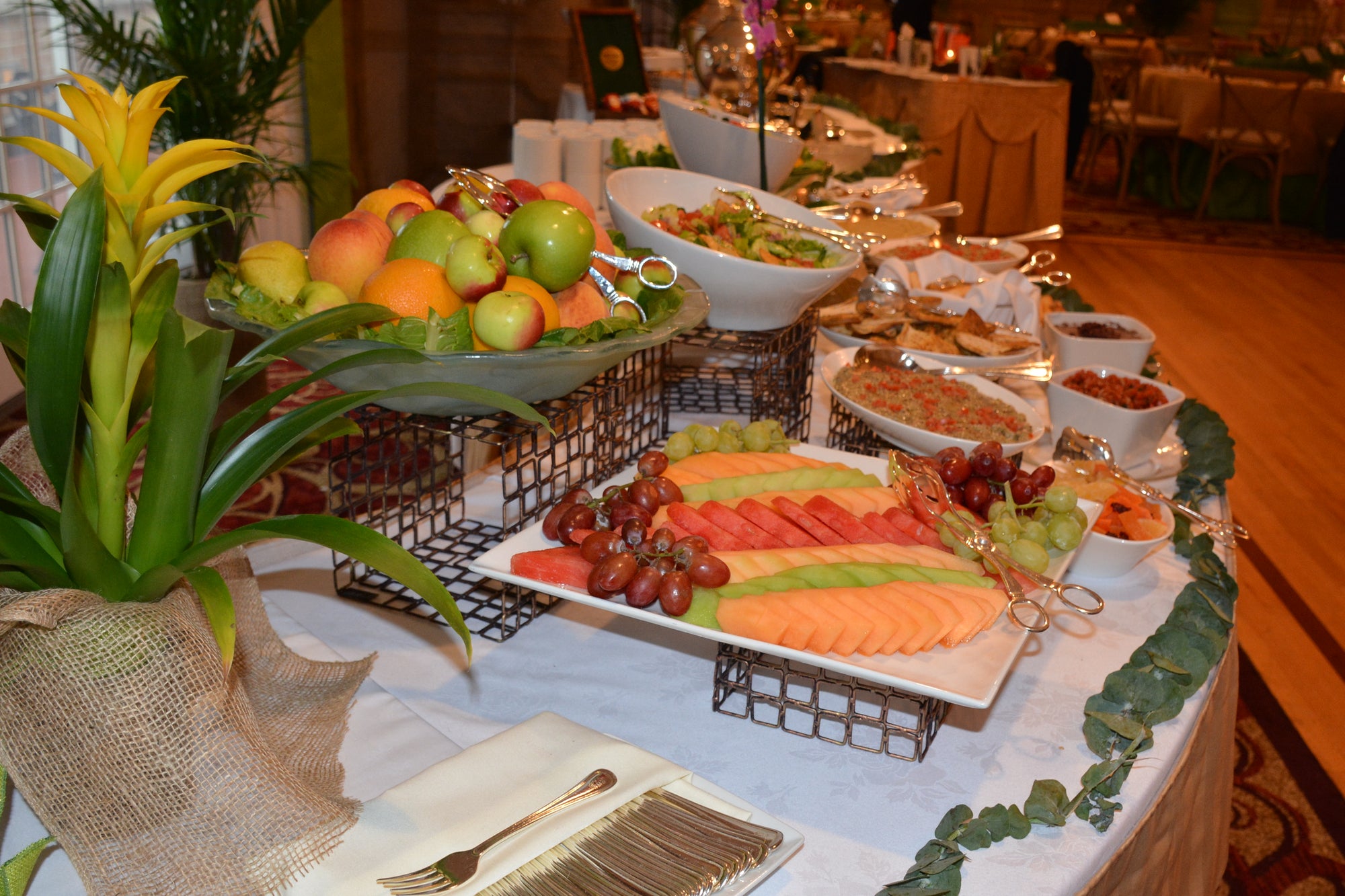 BESPOKE EVENT CURATION
